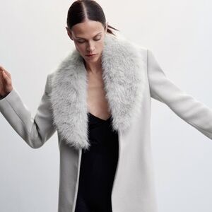 NWT French Connection light grey wool coat with fox fur collar size S